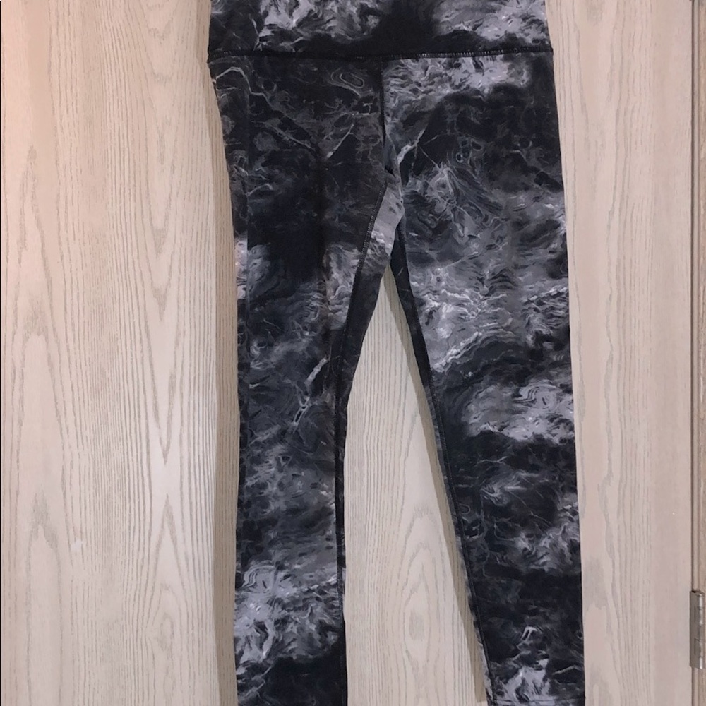 Costco TUFF Athletics brand leggings